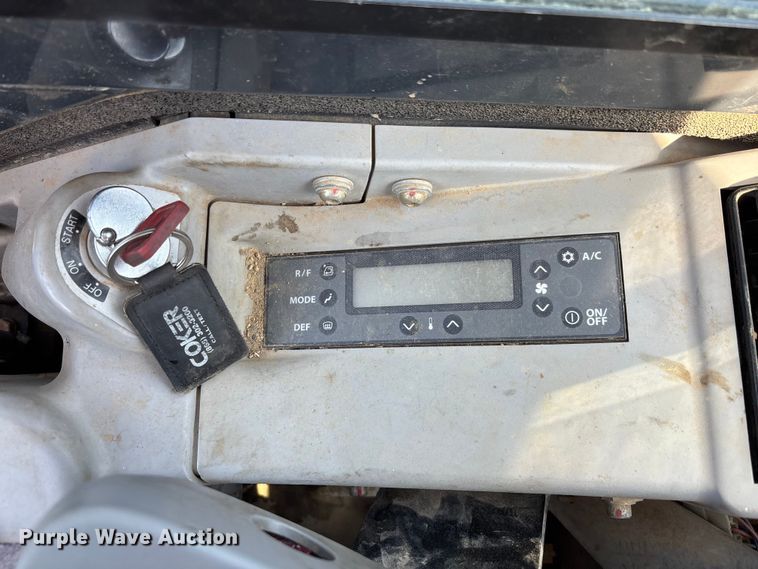 image for item EM8605 2021 John Deere 35G mini excavator