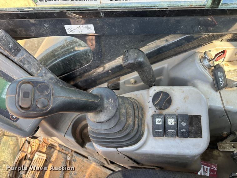 image for item EM8605 2021 John Deere 35G mini excavator