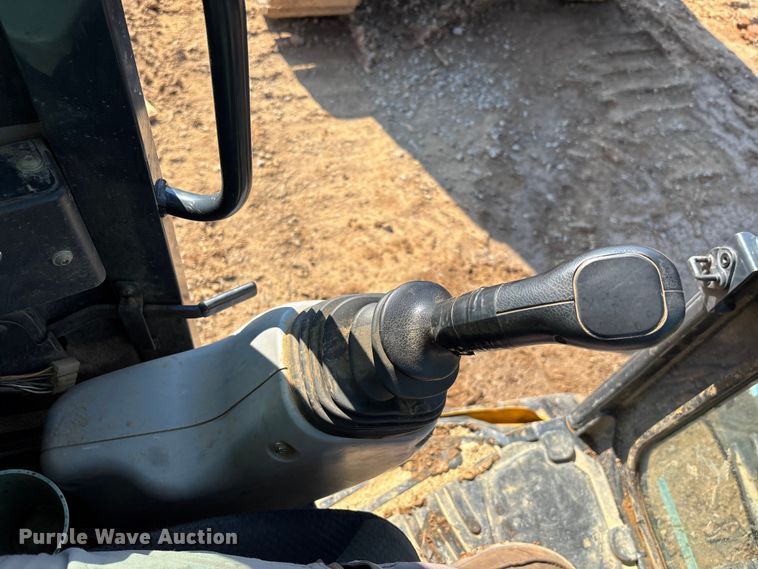 image for item EM8605 2021 John Deere 35G mini excavator