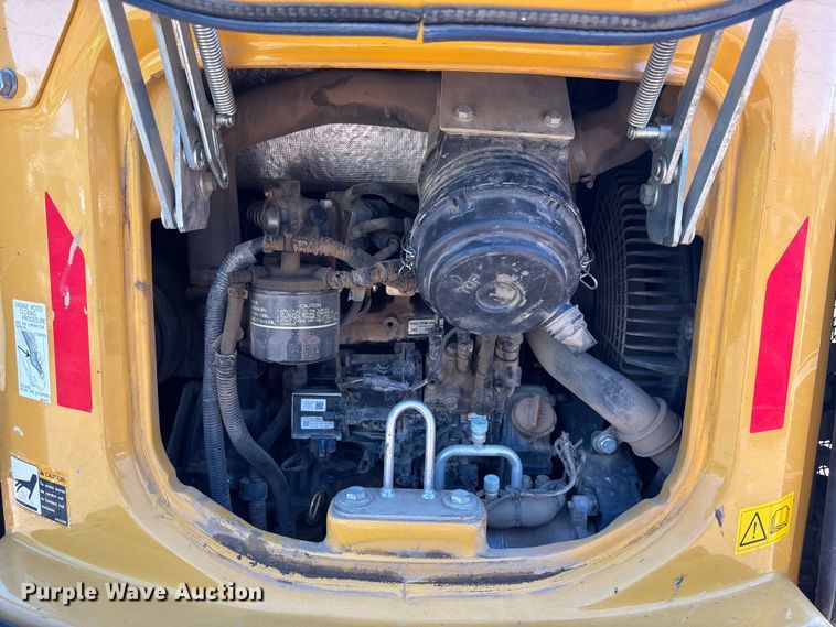 image for item EM8605 2021 John Deere 35G mini excavator