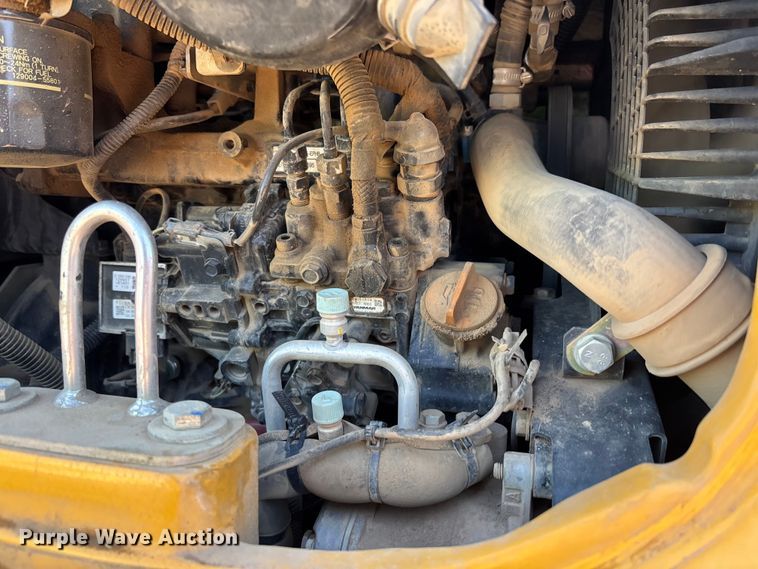 image for item EM8605 2021 John Deere 35G mini excavator