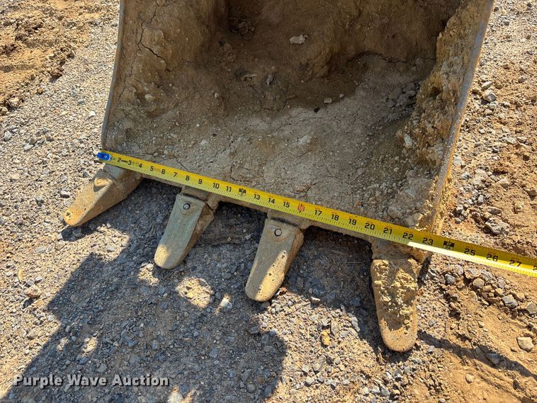 image for item EM8605 2021 John Deere 35G mini excavator