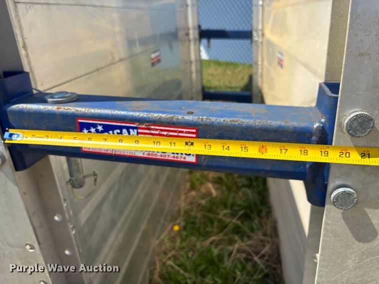 image for item EM8606 Mighty-Lite trench box