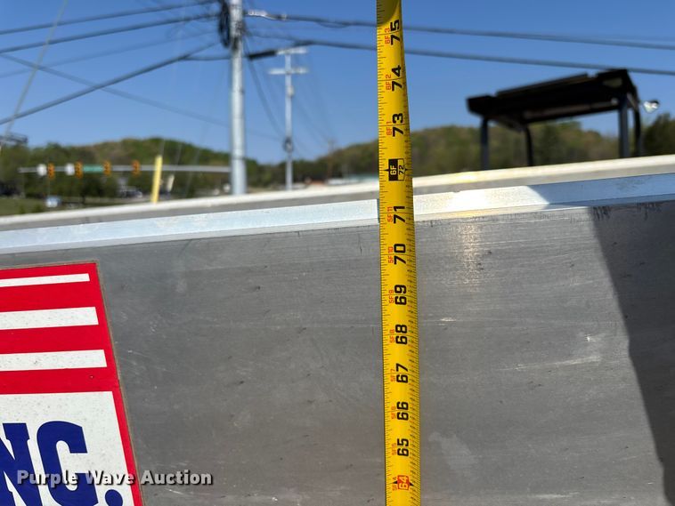 image for item EM8606 Mighty-Lite trench box