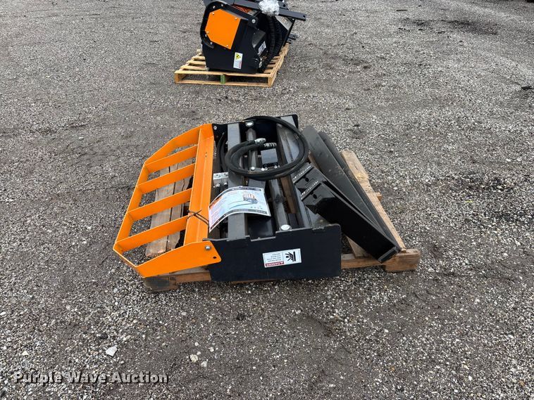 image for item EO4219 Arteer HPF-48L skid steer forks