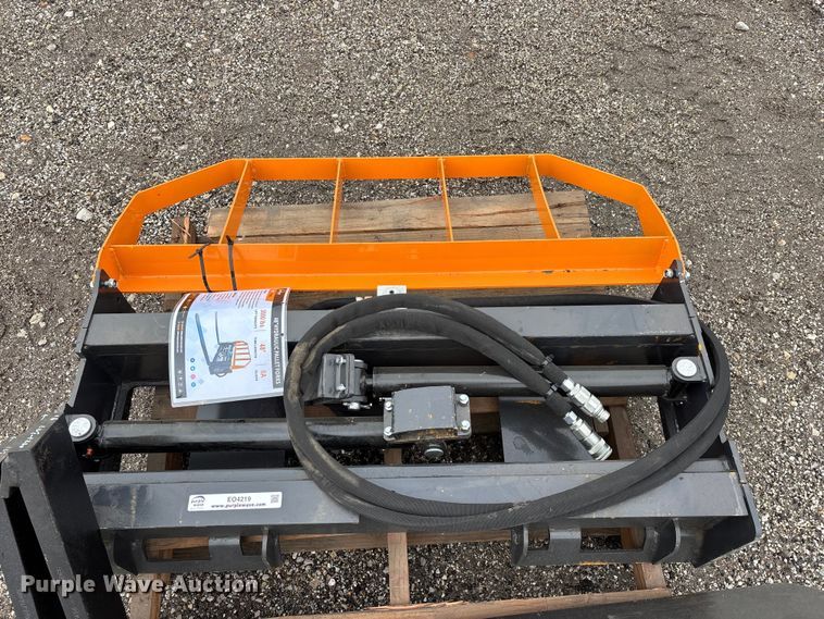 image for item EO4219 Arteer HPF-48L skid steer forks