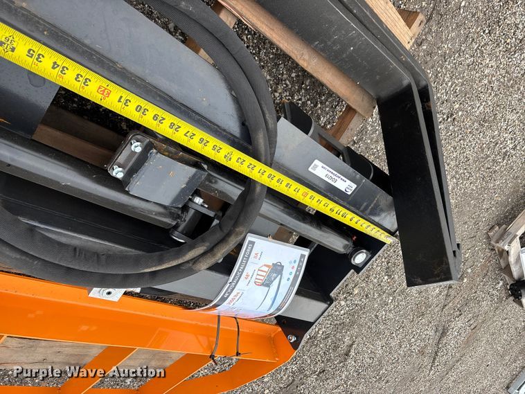image for item EO4219 Arteer HPF-48L skid steer forks