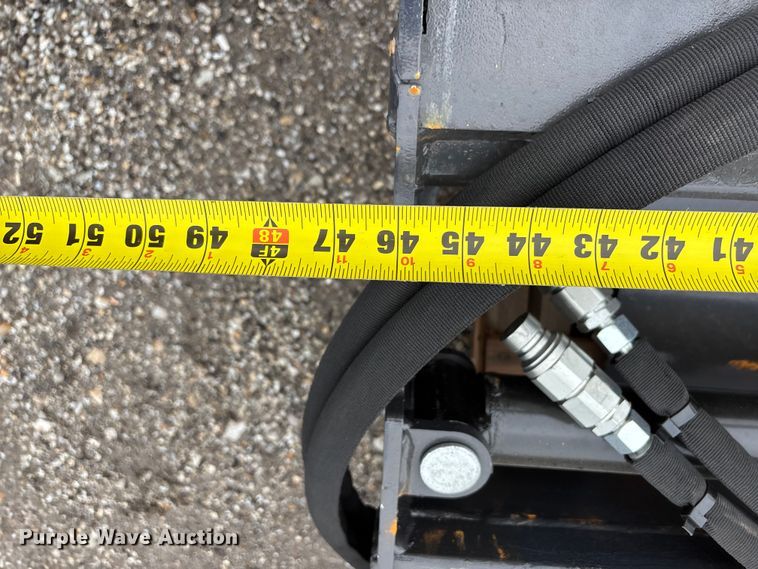 image for item EO4219 Arteer HPF-48L skid steer forks