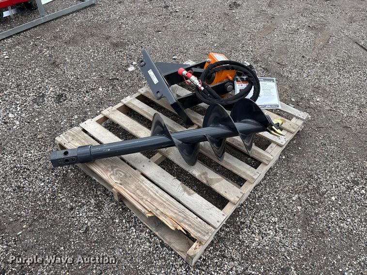 image for item EO4220 Wolverine MAD-12-12D compact utility loader auger