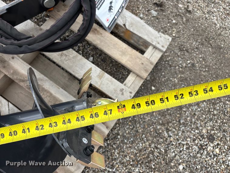 image for item EO4220 Wolverine MAD-12-12D compact utility loader auger