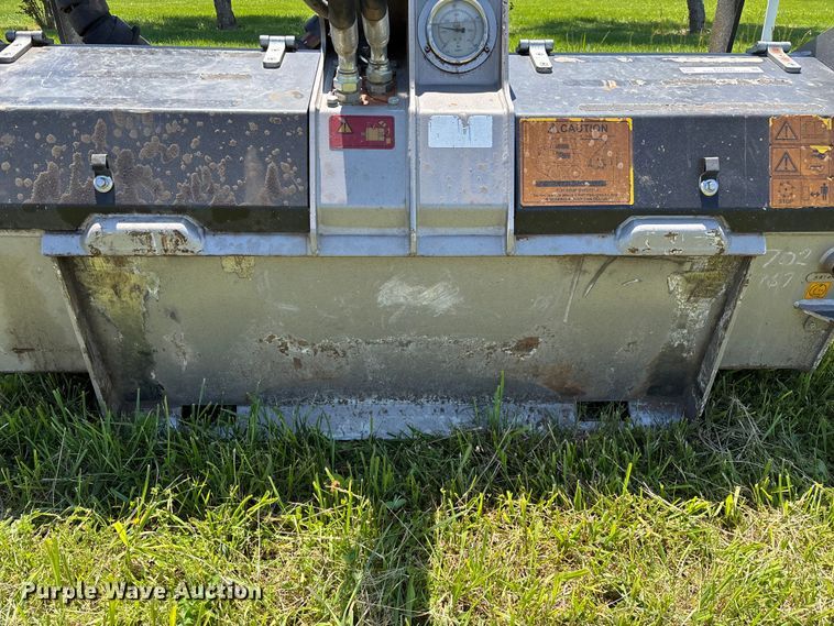 image for item EO4240 Takeuchi TUML/SSL-150 VT TAK skid steer mulcher