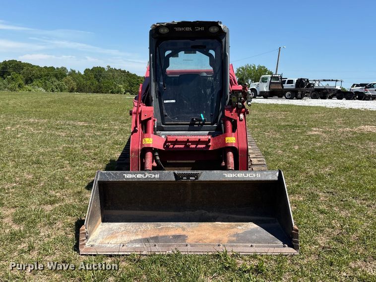 image for item EO4241 2019 Takeuchi TL12V2 tracked skid steer loader