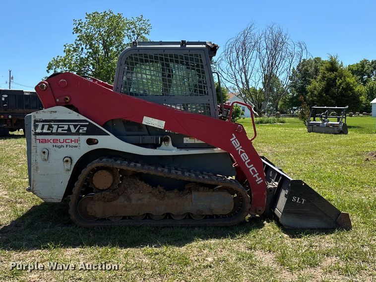image for item EO4241 2019 Takeuchi TL12V2 tracked skid steer loader