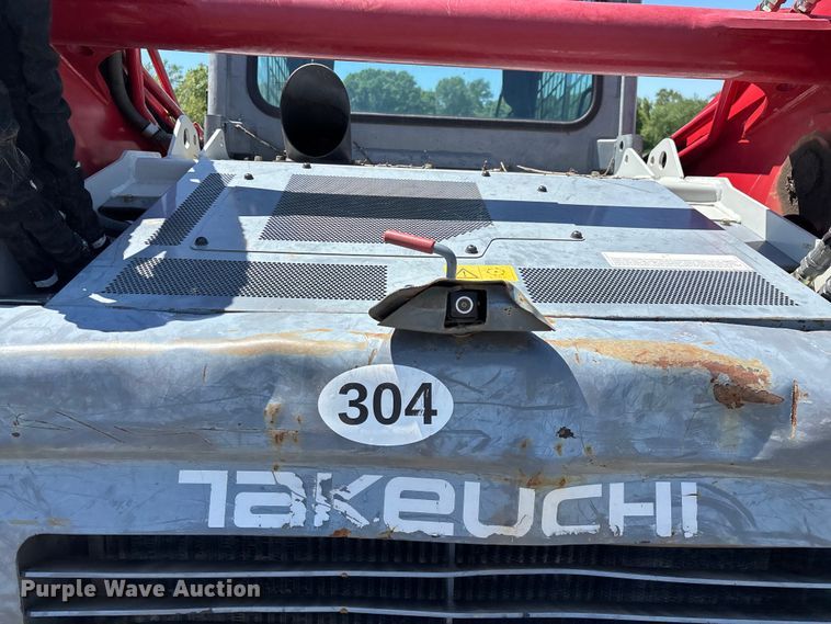 image for item EO4241 2019 Takeuchi TL12V2 tracked skid steer loader