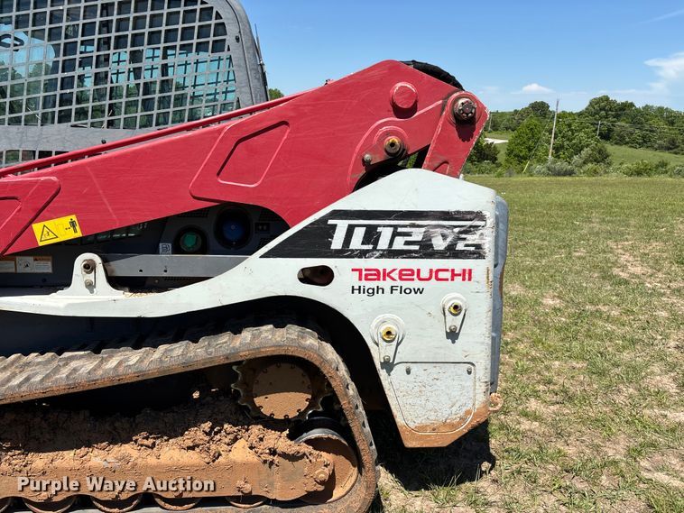image for item EO4241 2019 Takeuchi TL12V2 tracked skid steer loader