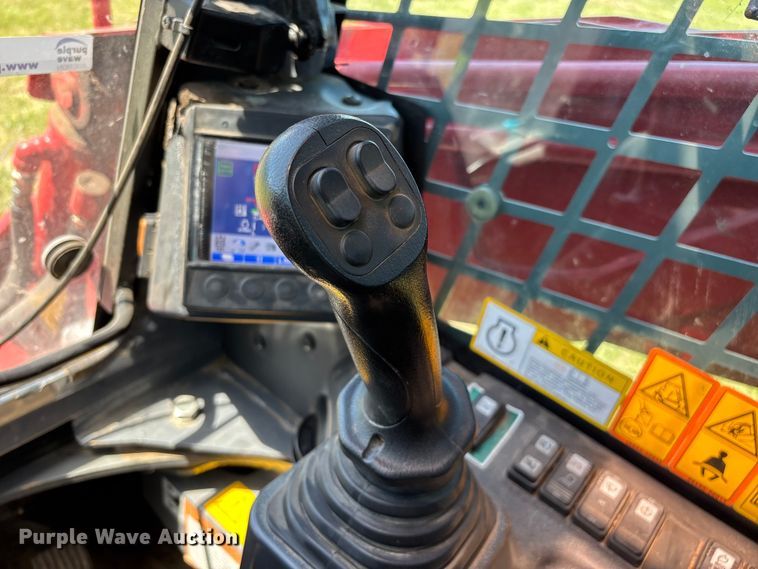 image for item EO4241 2019 Takeuchi TL12V2 tracked skid steer loader