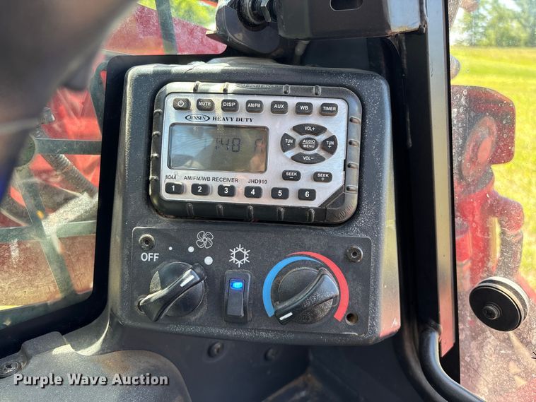 image for item EO4241 2019 Takeuchi TL12V2 tracked skid steer loader