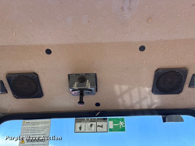 image for item EO4241 2019 Takeuchi TL12V2 tracked skid steer loader