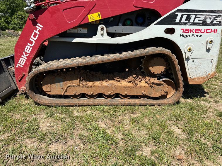 image for item EO4241 2019 Takeuchi TL12V2 tracked skid steer loader