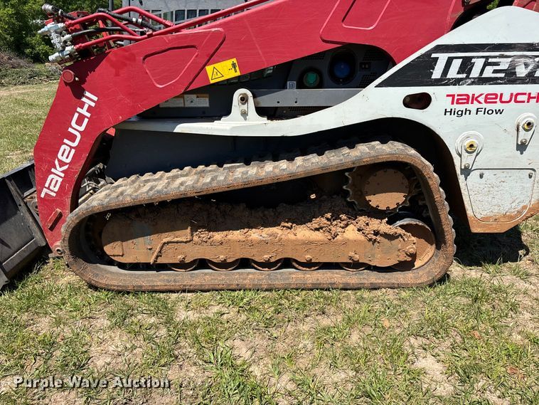image for item EO4241 2019 Takeuchi TL12V2 tracked skid steer loader