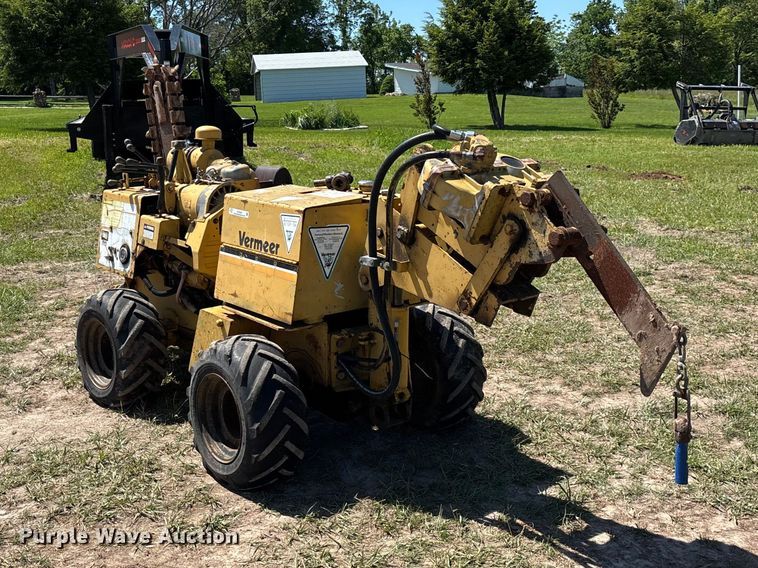 image for item EO4242 1989 Vermeer LM-35 trencher