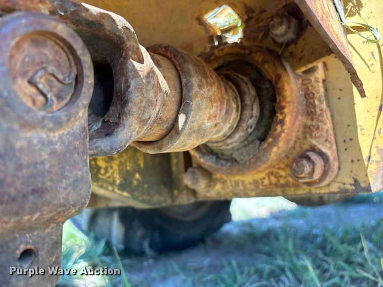 image for item EO4242 1989 Vermeer LM-35 trencher
