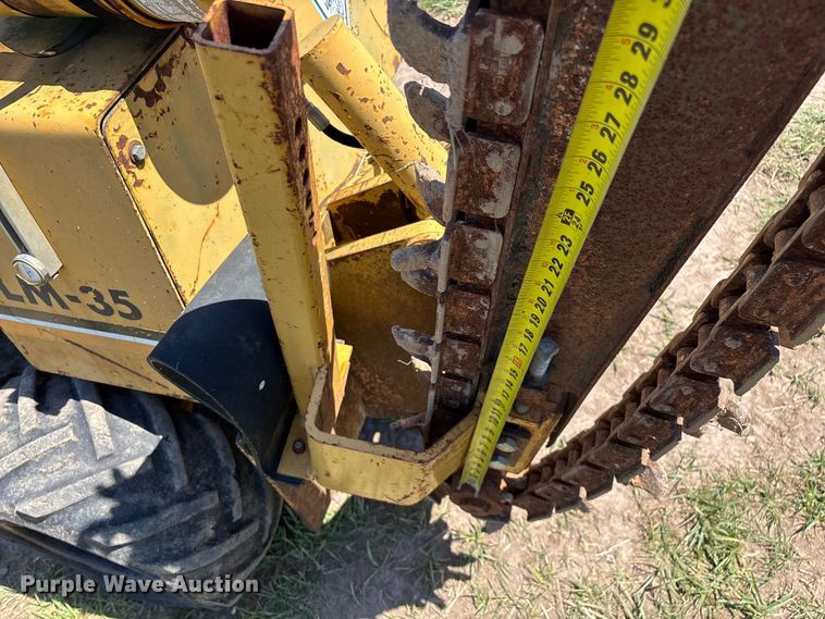 image for item EO4242 1989 Vermeer LM-35 trencher