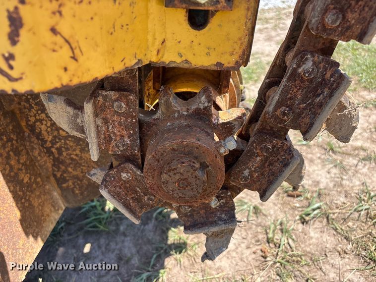 image for item EO4242 1989 Vermeer LM-35 trencher