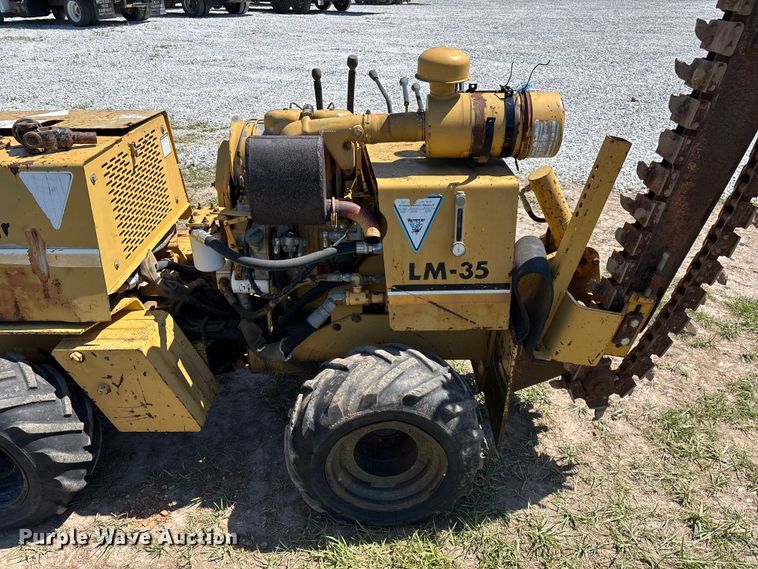 image for item EO4242 1989 Vermeer LM-35 trencher