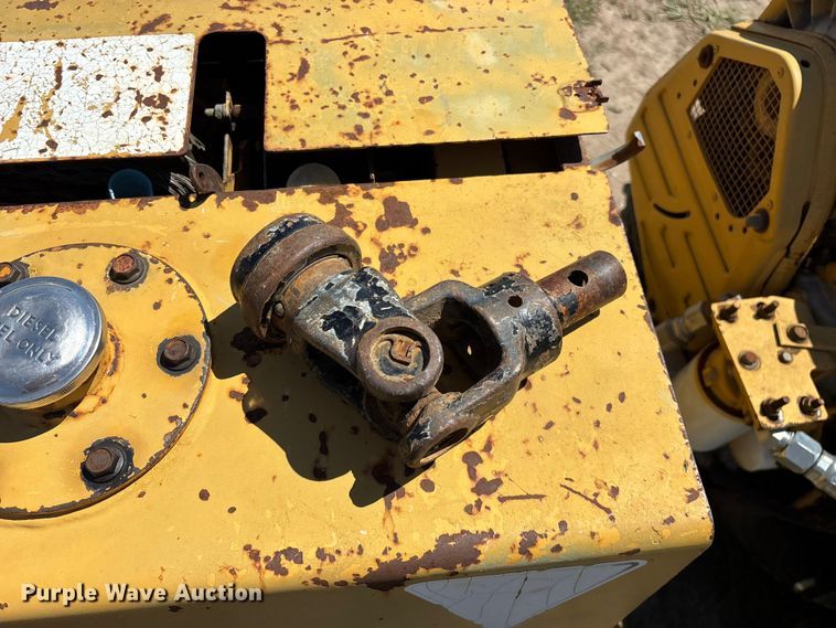 image for item EO4242 1989 Vermeer LM-35 trencher