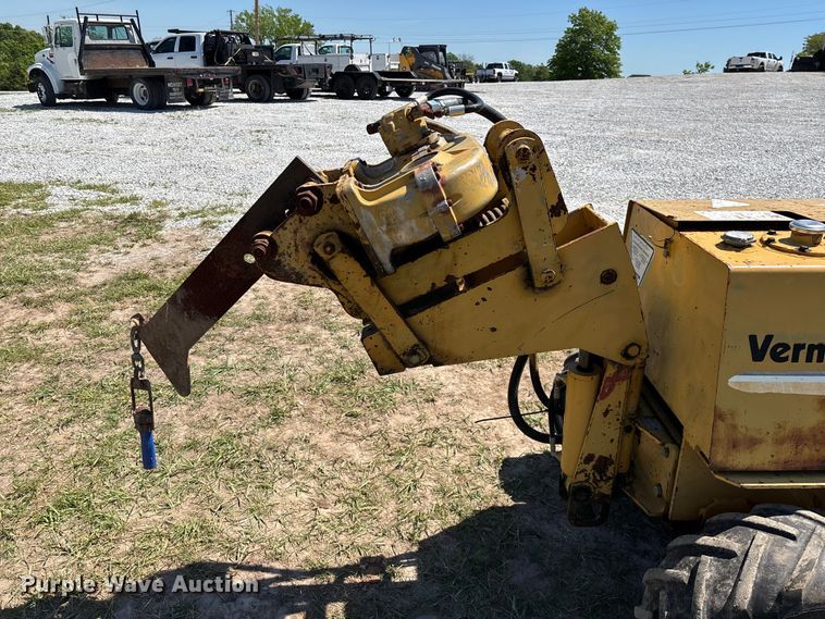 image for item EO4242 1989 Vermeer LM-35 trencher