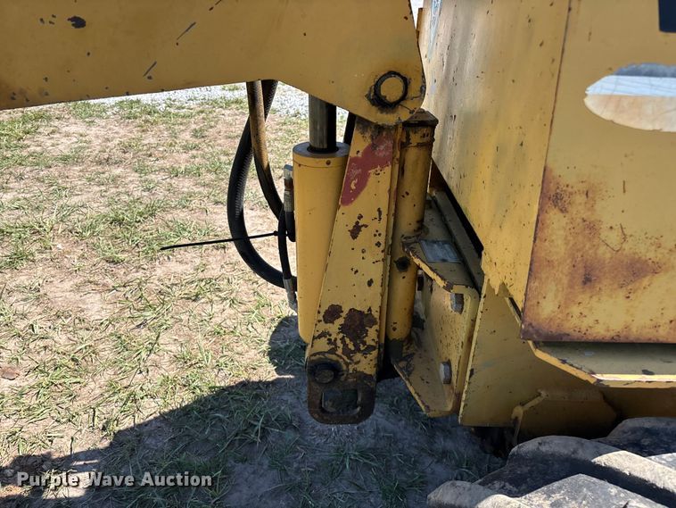 image for item EO4242 1989 Vermeer LM-35 trencher