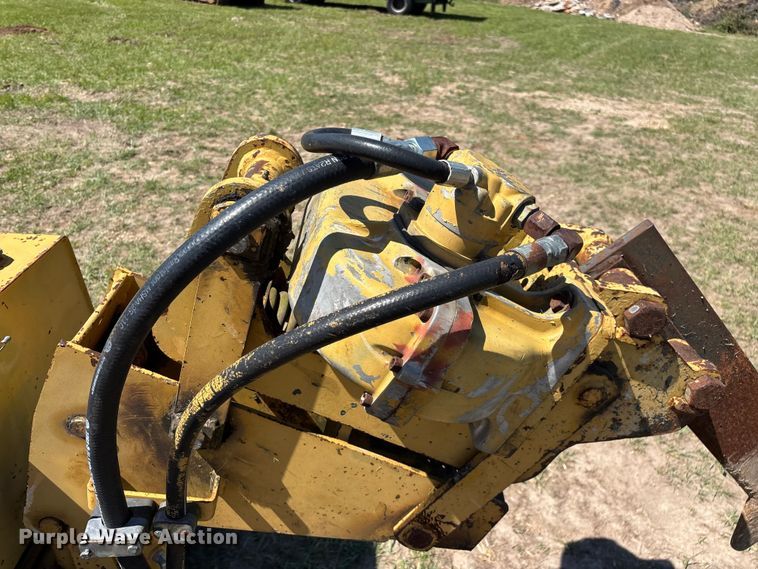 image for item EO4242 1989 Vermeer LM-35 trencher