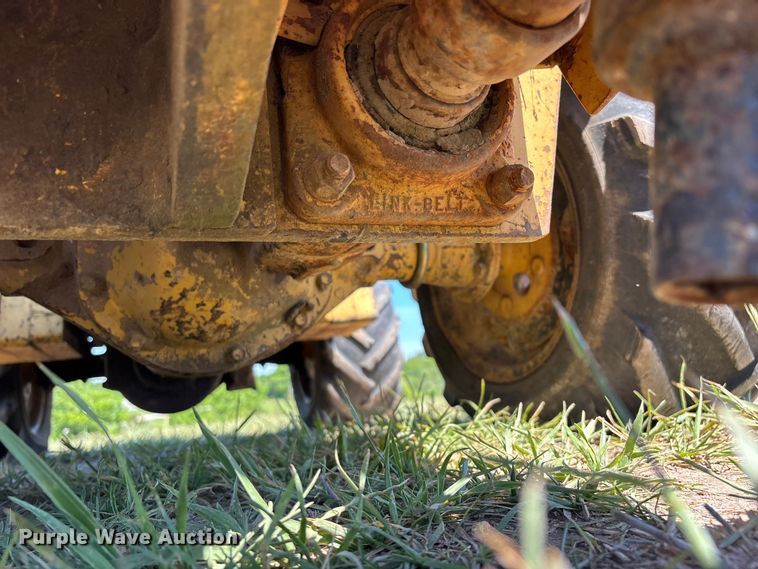 image for item EO4242 1989 Vermeer LM-35 trencher