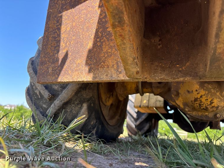 image for item EO4242 1989 Vermeer LM-35 trencher