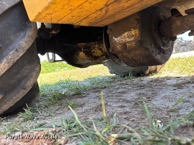 image for item EO4242 1989 Vermeer LM-35 trencher