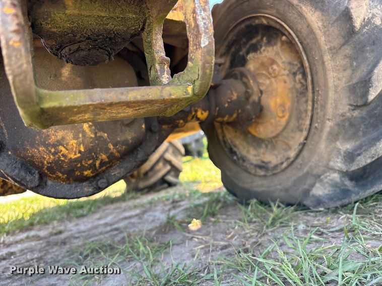 image for item EO4242 1989 Vermeer LM-35 trencher