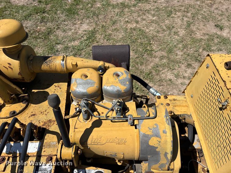 image for item EO4242 1989 Vermeer LM-35 trencher