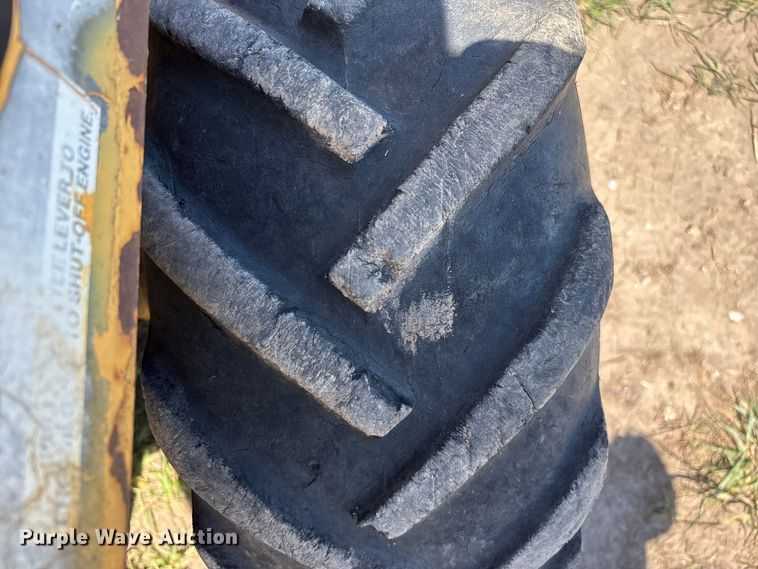 image for item EO4242 1989 Vermeer LM-35 trencher