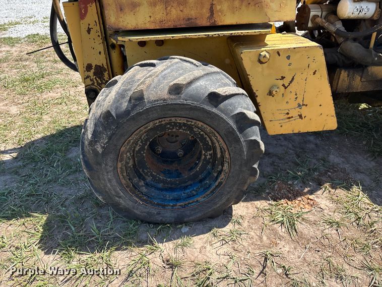 image for item EO4242 1989 Vermeer LM-35 trencher