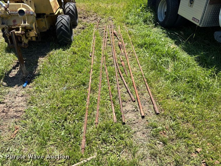 image for item EO4242 1989 Vermeer LM-35 trencher