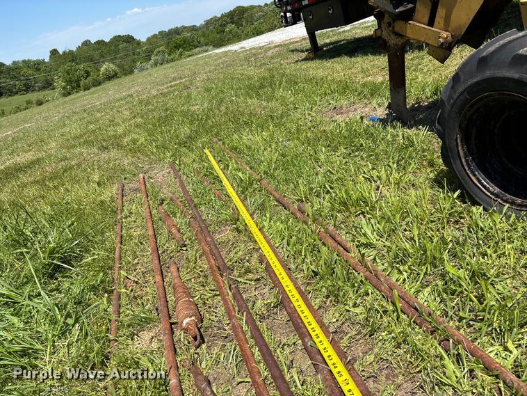 image for item EO4242 1989 Vermeer LM-35 trencher