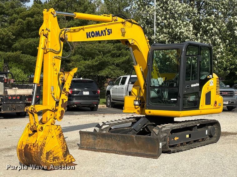 image for item EO4245 Komatsu PC70-8 mini excavator