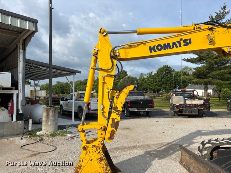 image for item EO4245 Komatsu PC70-8 mini excavator