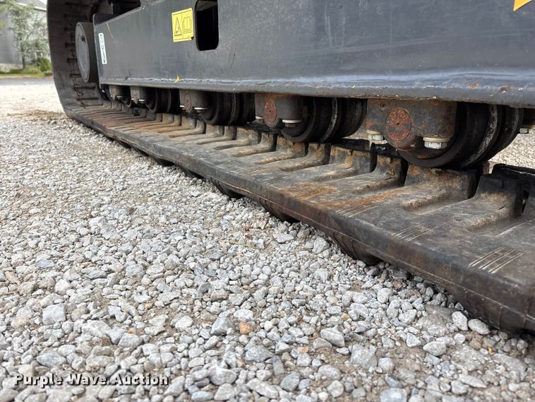 image for item EO4245 Komatsu PC70-8 mini excavator
