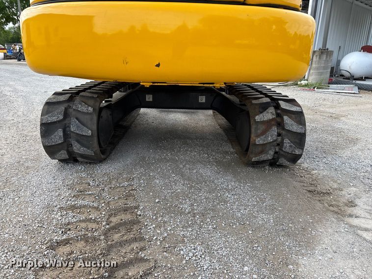 image for item EO4245 Komatsu PC70-8 mini excavator