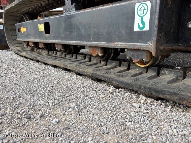 image for item EO4245 Komatsu PC70-8 mini excavator