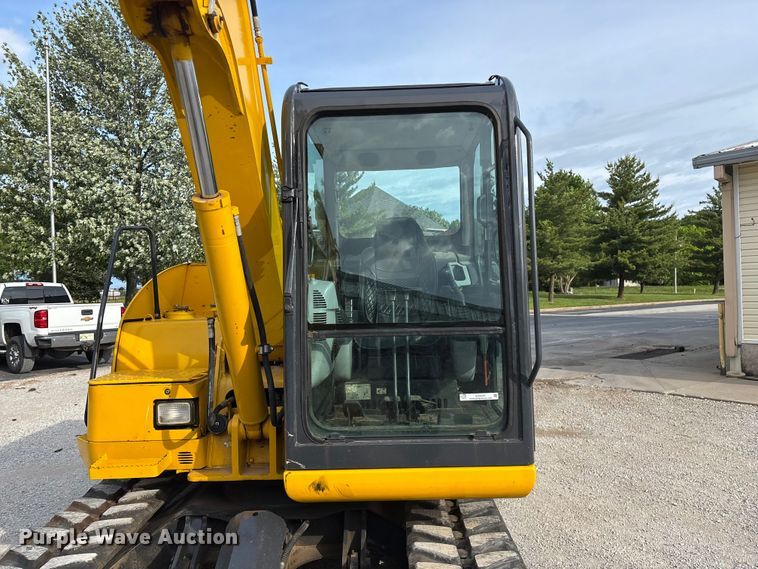 image for item EO4245 Komatsu PC70-8 mini excavator