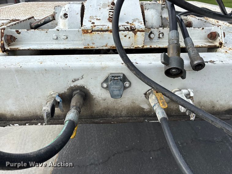 image for item EO4246 1991 Trail King TK70HT-462 drop deck equipment trailer