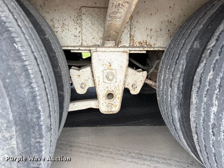 image for item EO4246 1991 Trail King TK70HT-462 drop deck equipment trailer